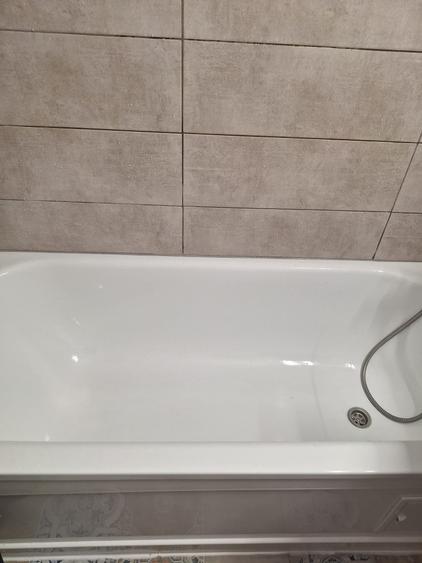 Apartament cu 2 camere semidecomandat în Berceni