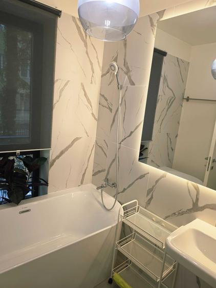 Apartament cu 2 camere decomandat în Timpuri Noi