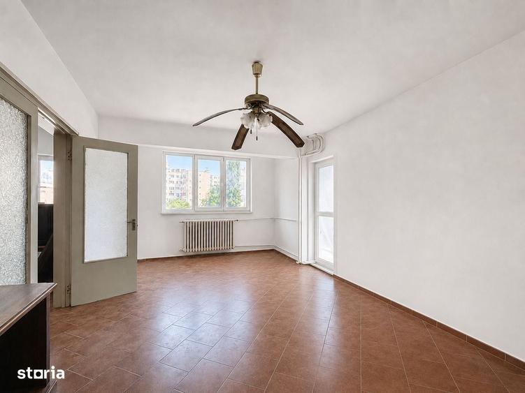Apartament cu 3 camere în Gorjului