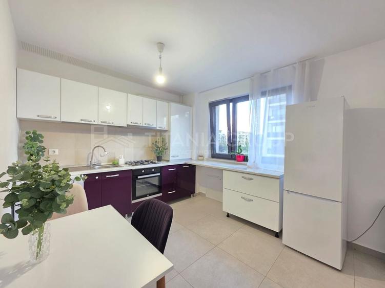 Apartament cu 2 camere decomandat, mobilat în Tractorul