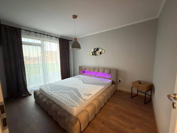 Casă cu 3 camere cu Canalizare în Giroc