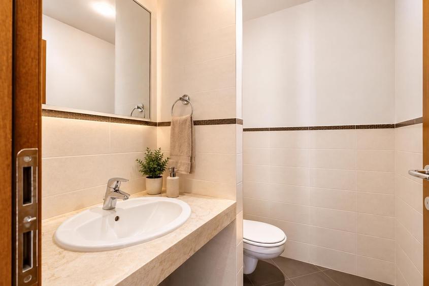 Apartament cu 3 camere decomandat, mobilat în Herăstrău