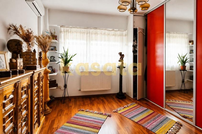 Apartament cu 4 camere decomandat, mobilat în Iancului