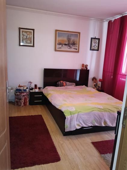 Apartament cu 3 camere decomandat în 1 Decembrie 1918