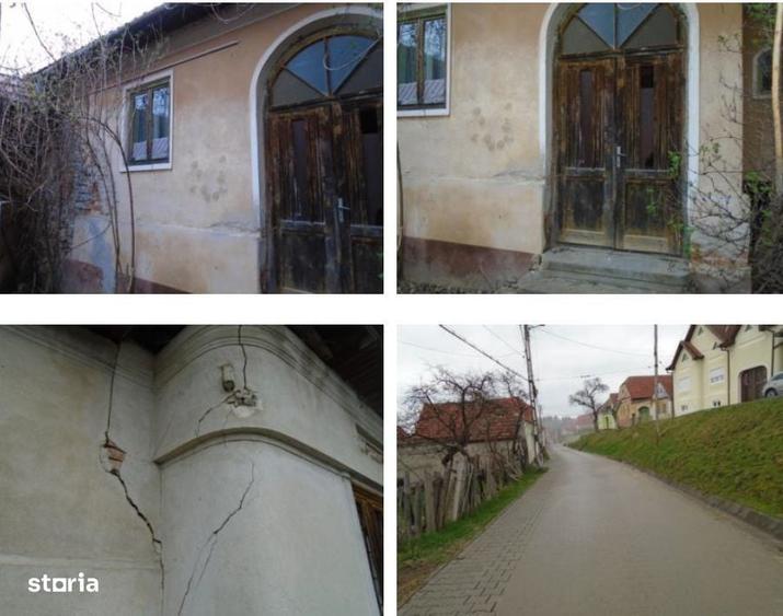 Casă cu 2 camere cu Teren 864 Mp în Central