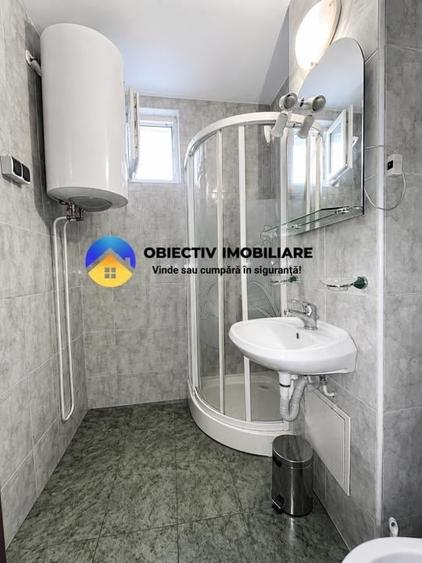 Apartament cu 3 camere decomandat în Dărmănești