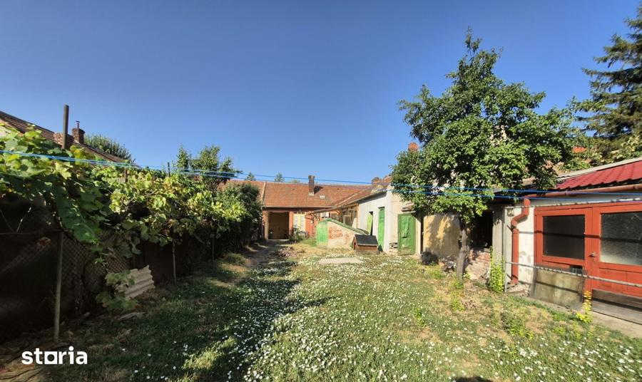 Casă cu 3 camere cu Teren 266 Mp în Central