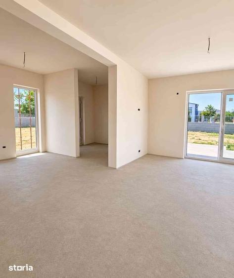 Casă cu 4 camere cu Teren 416 Mp în Central