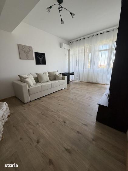 Apartament cu 2 camere decomandat în Berceni
