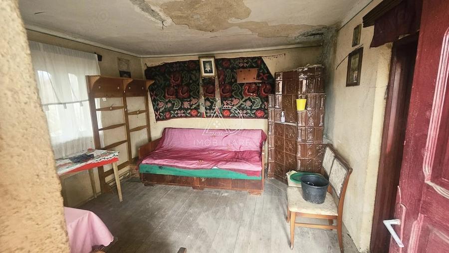 Casă cu 3 camere cu Teren 3019 Mp în Rasovița