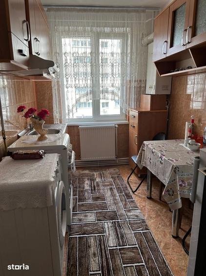 Apartament cu 2 camere decomandat în George Enescu
