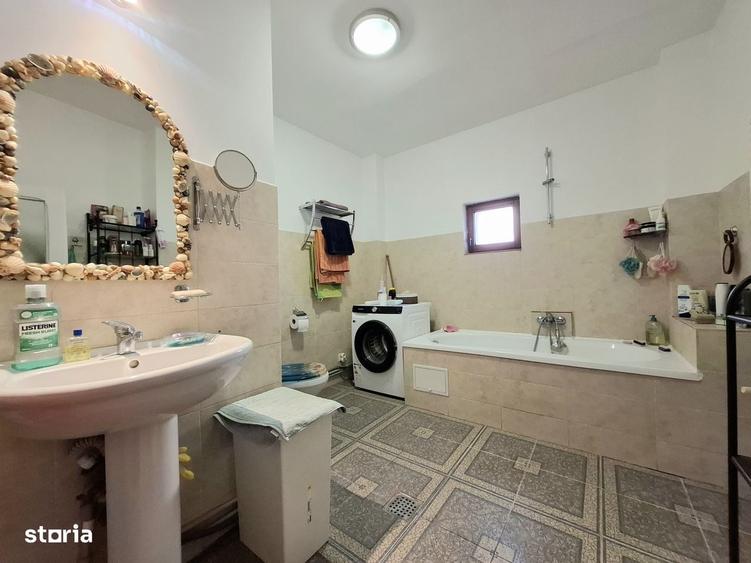 Casă cu 4 camere în Cornetu