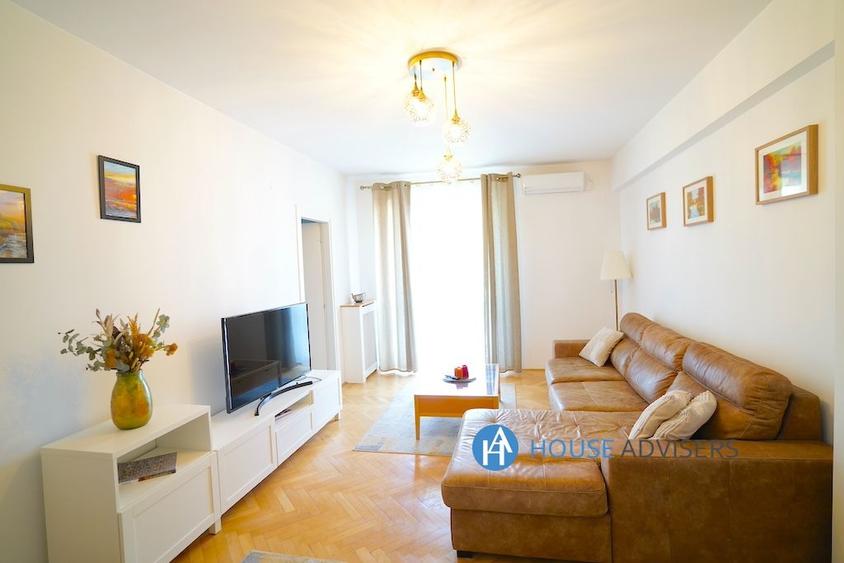 Apartament cu 2 camere, mobilat în Universitate