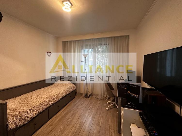 Apartament cu 3 camere decomandat, mobilat în Apărătorii Patriei
