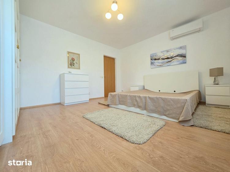Casă cu 3 camere cu Teren 200 Mp în Central
