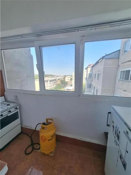 Apartament 3 cam decomandat 1 Decembrie -Magazin Profi - 12