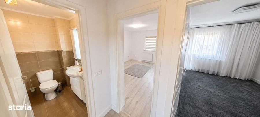 Casă cu 4 camere în Central