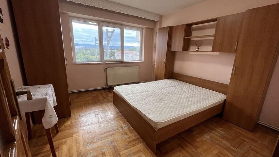 Apartament cu 2 camere decomandat în Ultracentral