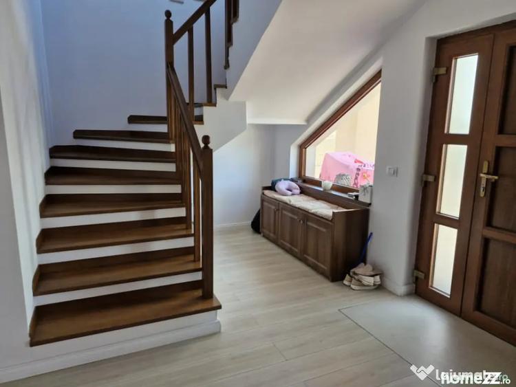Casă cu 1 camere cu Teren 1024 Mp în Malu Mare