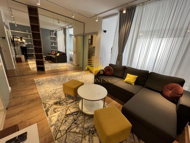 Apartament cu 2 camere semidecomandat, mobilat în Gheorgheni