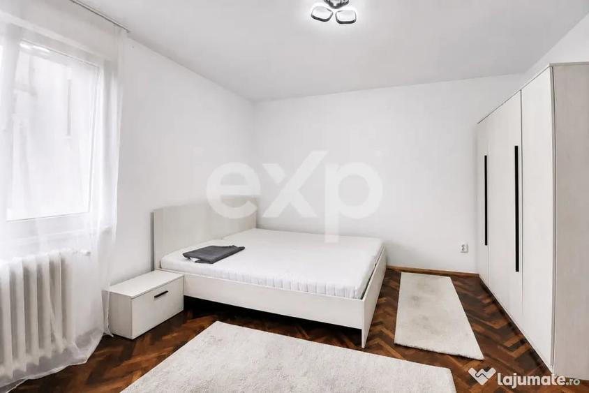 Apartament cu 4 camere decomandat în Punctele Cardinale