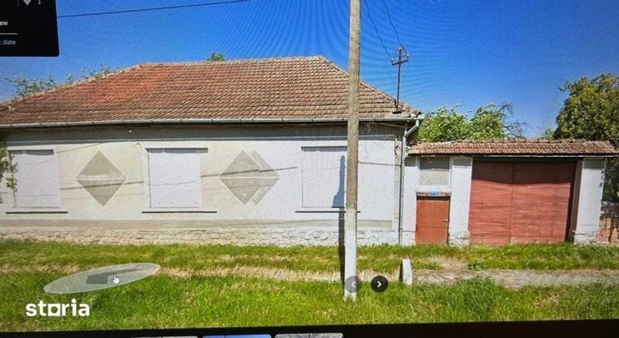 Casă cu 4 camere cu Teren 150 Mp în Ginta