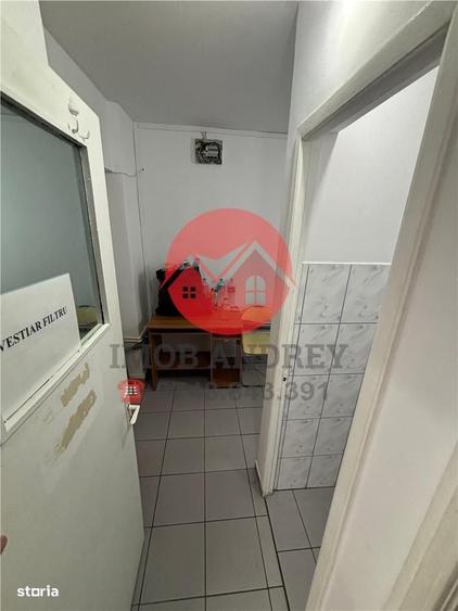 Spațiu comercial, de 60 mp, în E3