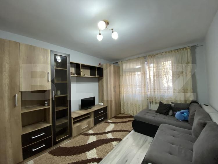 Apartament 2 dormitoare, etaj 1,  Decebal, loc de parcare - 2
