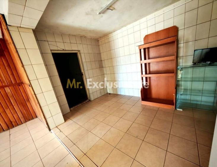 Spațiu comercial, de 140 mp, în Dârmănești
