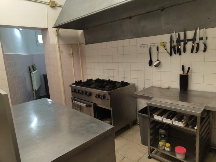 Spațiu comercial, de 50 mp, în Ultracentral