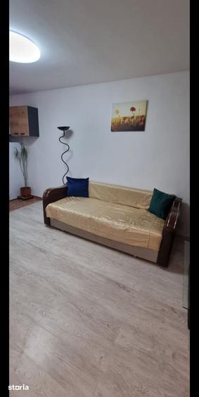 Apartament cu 2 camere semidecomandat în Faleza Nord