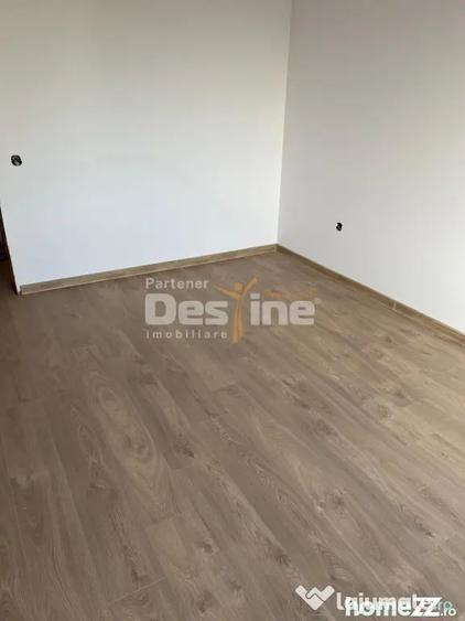 Casă cu 4 camere cu Teren 250 Mp în Central