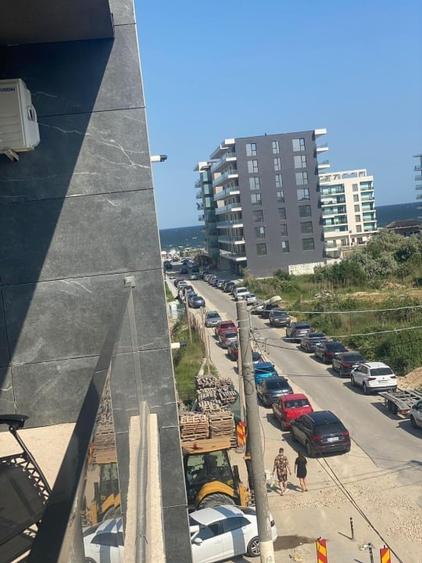 Apartament cu 2 camere semidecomandat, mobilat în Nord