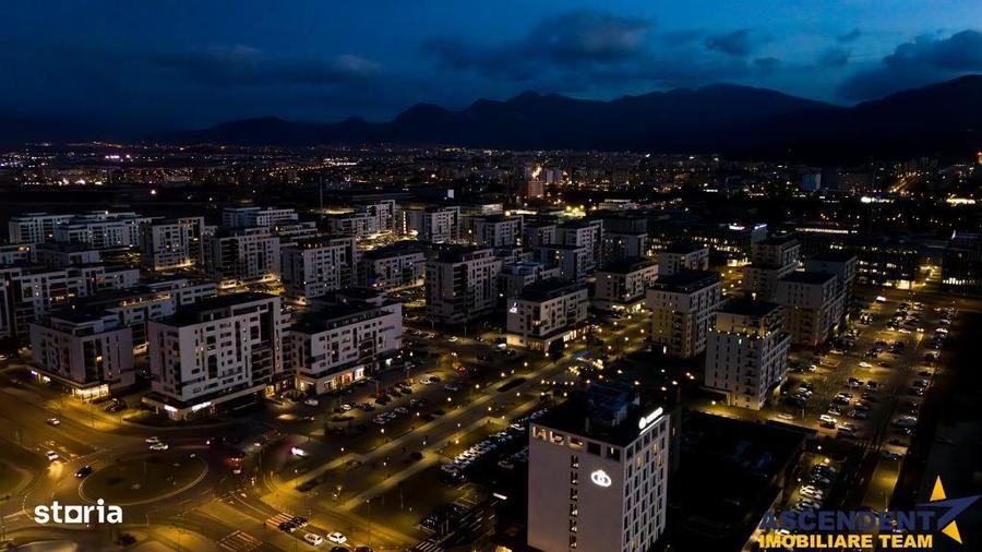 Apartament cu 3 camere, mobilat în Tractorul