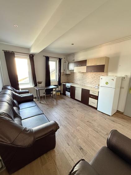 Apartament 2 camere de vânzare | Mobilat și utilat | Loc de parcare - 4
