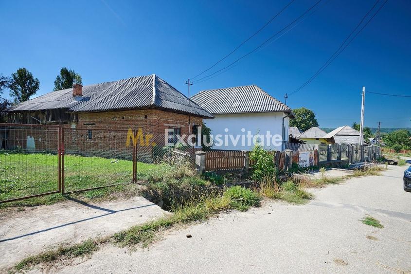 Casă individuală cu 3 camere cu Canalizare în Bădești (Pietroșani)
