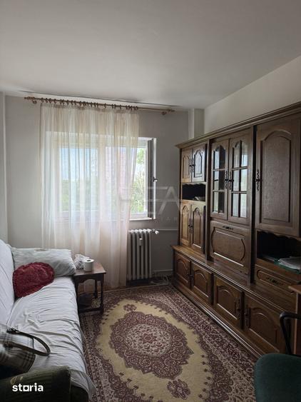 Apartament cu 3 camere decomandat, mobilat în Militari