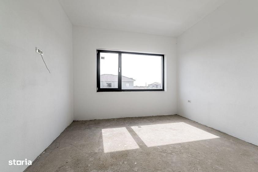 Casă cu 4 camere în Central