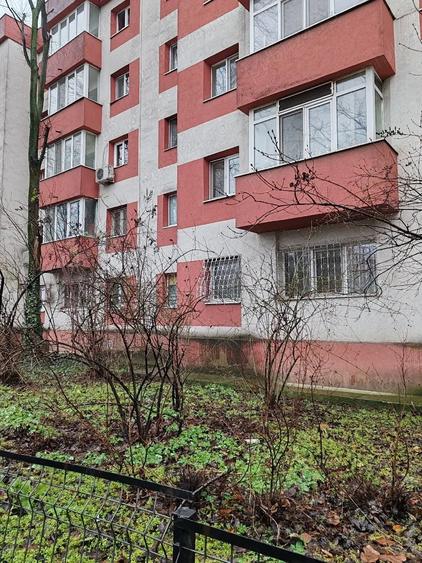 Apartament cu 2 camere decomandat în Cotroceni