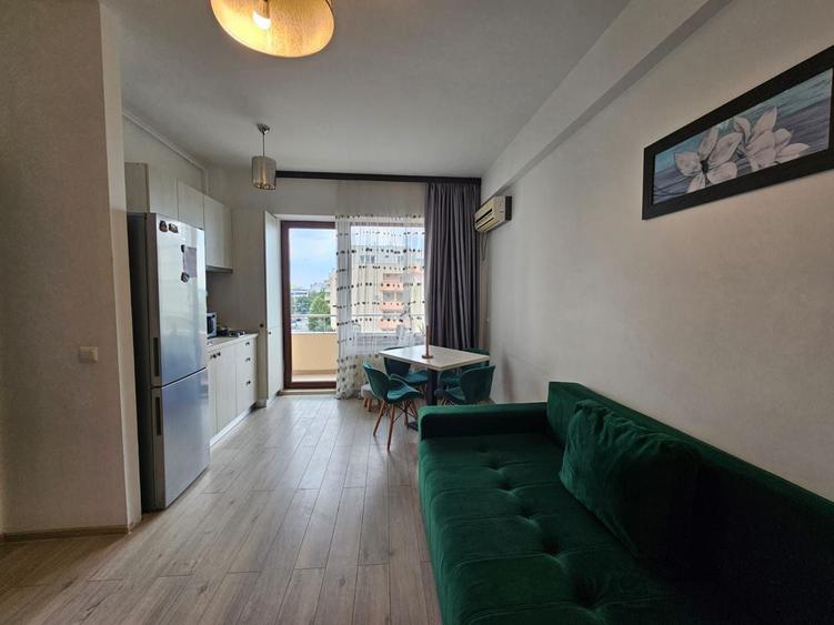 Apartament cu 2 camere decomandat, mobilat în Central
