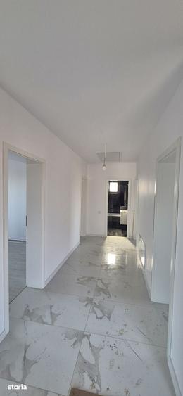 Casă cu 4 camere cu Teren 400 Mp în Clinceni