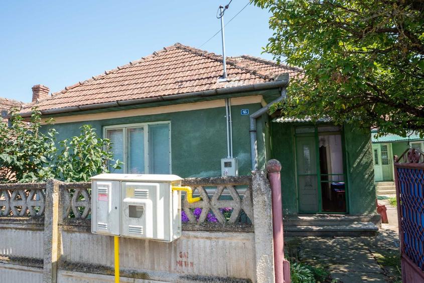 Casă cu 3 camere în Exterior Vest