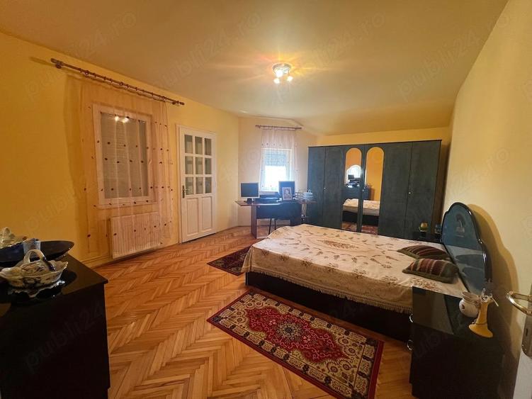 Casă cu 1 camere cu Teren 3000 Mp în Cicir