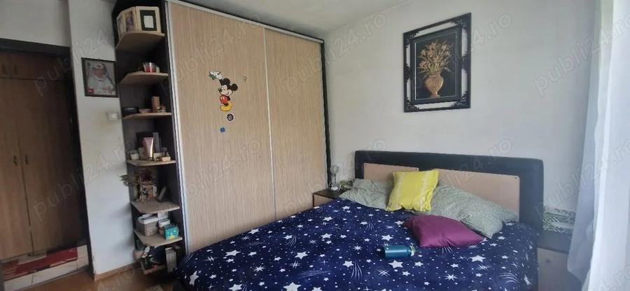 Apartament cu 3 camere decomandat, mobilat în Canta