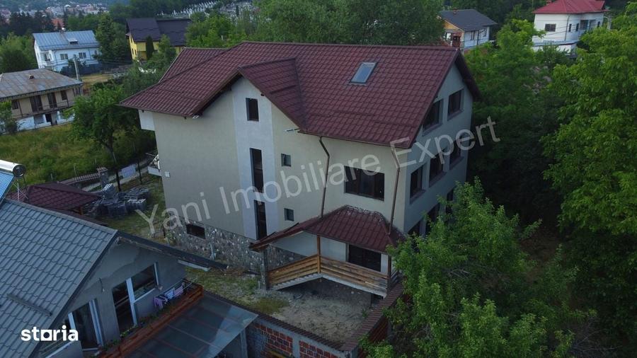 Casă cu 4 camere în Câmpulung Muscel