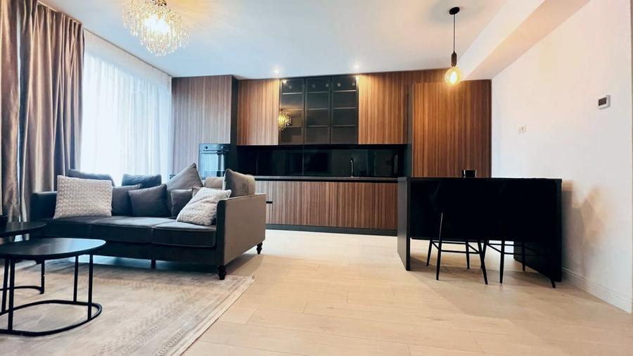 Apartament cu 2 camere, mobilat în Pipera