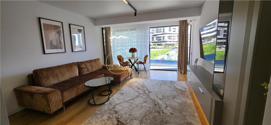 Apartament cu 2 camere semidecomandat, mobilat în Aviației