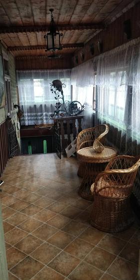 Casă cu 4 camere cu Teren 882 Mp în Cacica