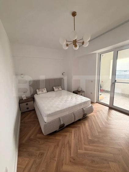 Apartament cu 2 camere semidecomandat, mobilat în Central