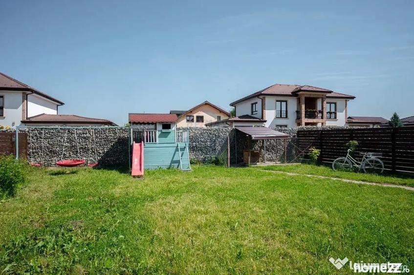 Casă cu 4 camere cu Teren 500 Mp în Tărlungeni